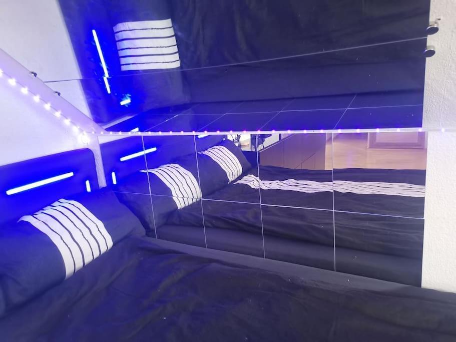 Apartment Am Kurpark Mit Privater Innensauna & Led! Schluesselbox *